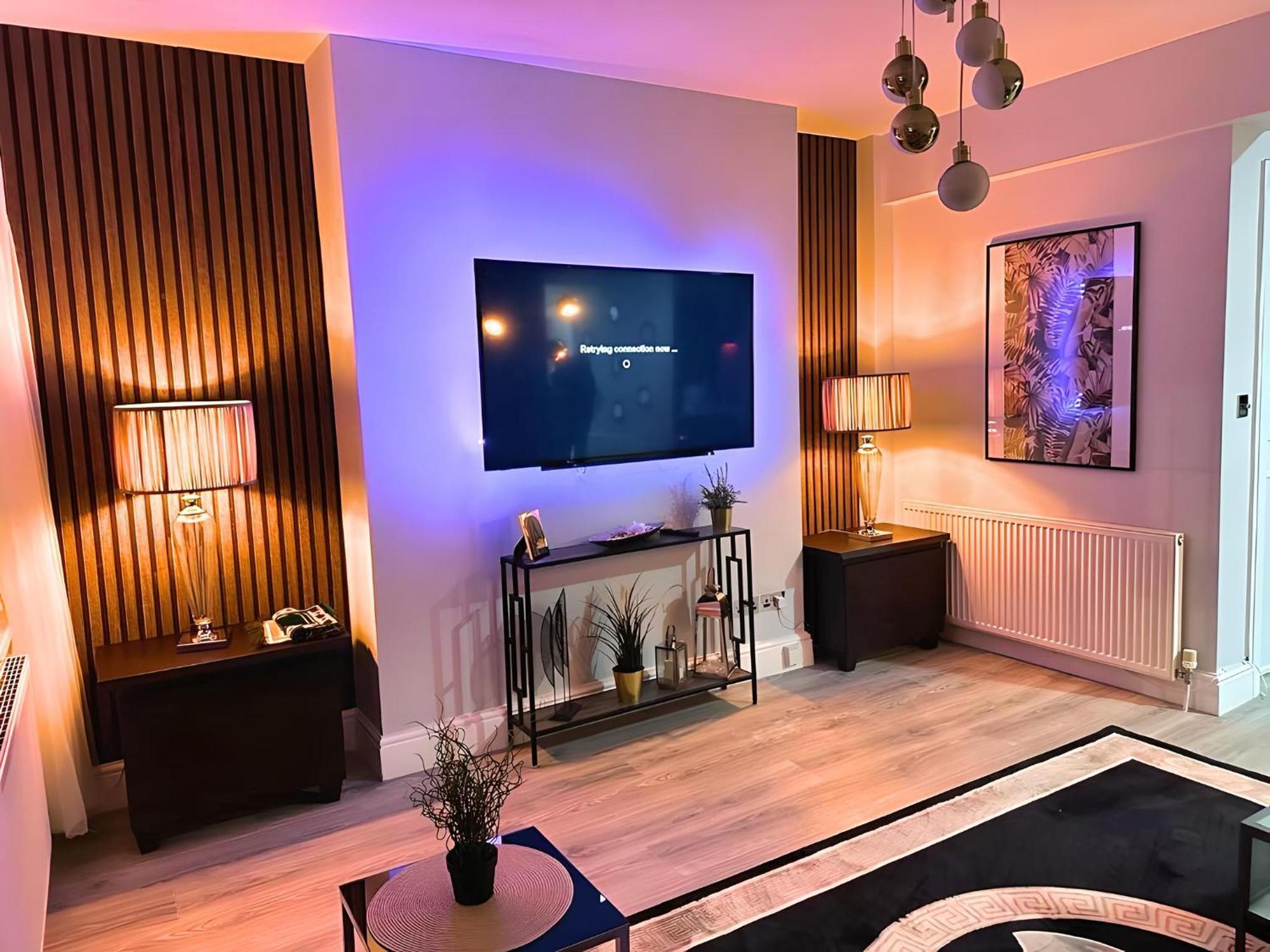 ברמינגהאם *Luxury 9Ine Lush Jacuzzi Apartment & Balcony* מראה חיצוני תמונה