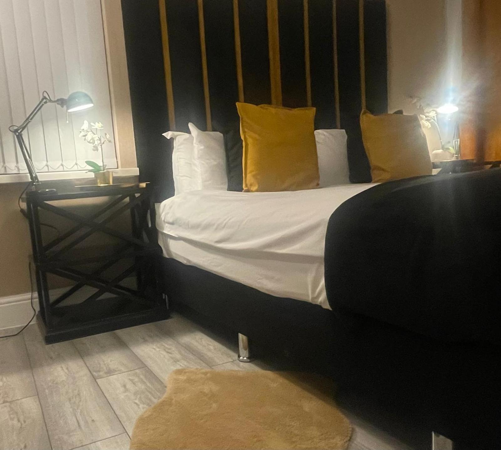 ברמינגהאם *Luxury 9Ine Lush Jacuzzi Apartment & Balcony* מראה חיצוני תמונה